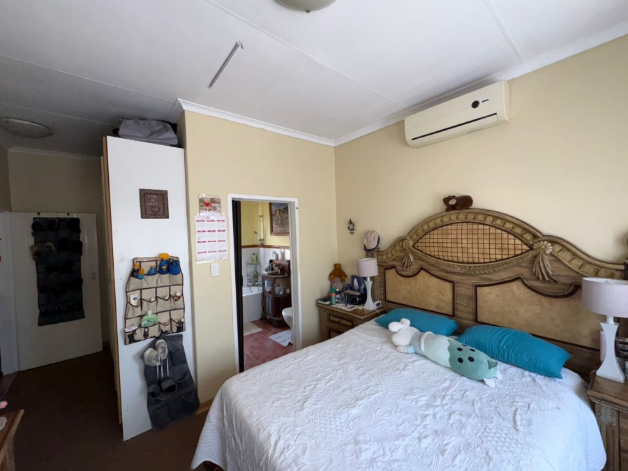 3 Bedroom Property for Sale in Waterval East North West